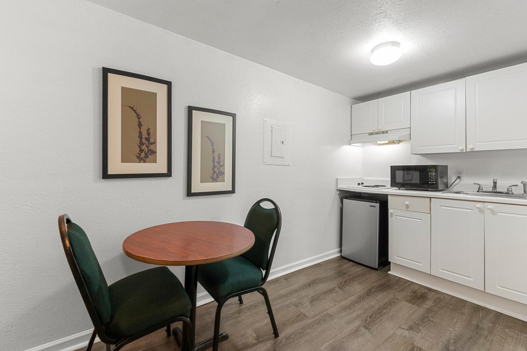 Motel Extended Stay Studios 2*