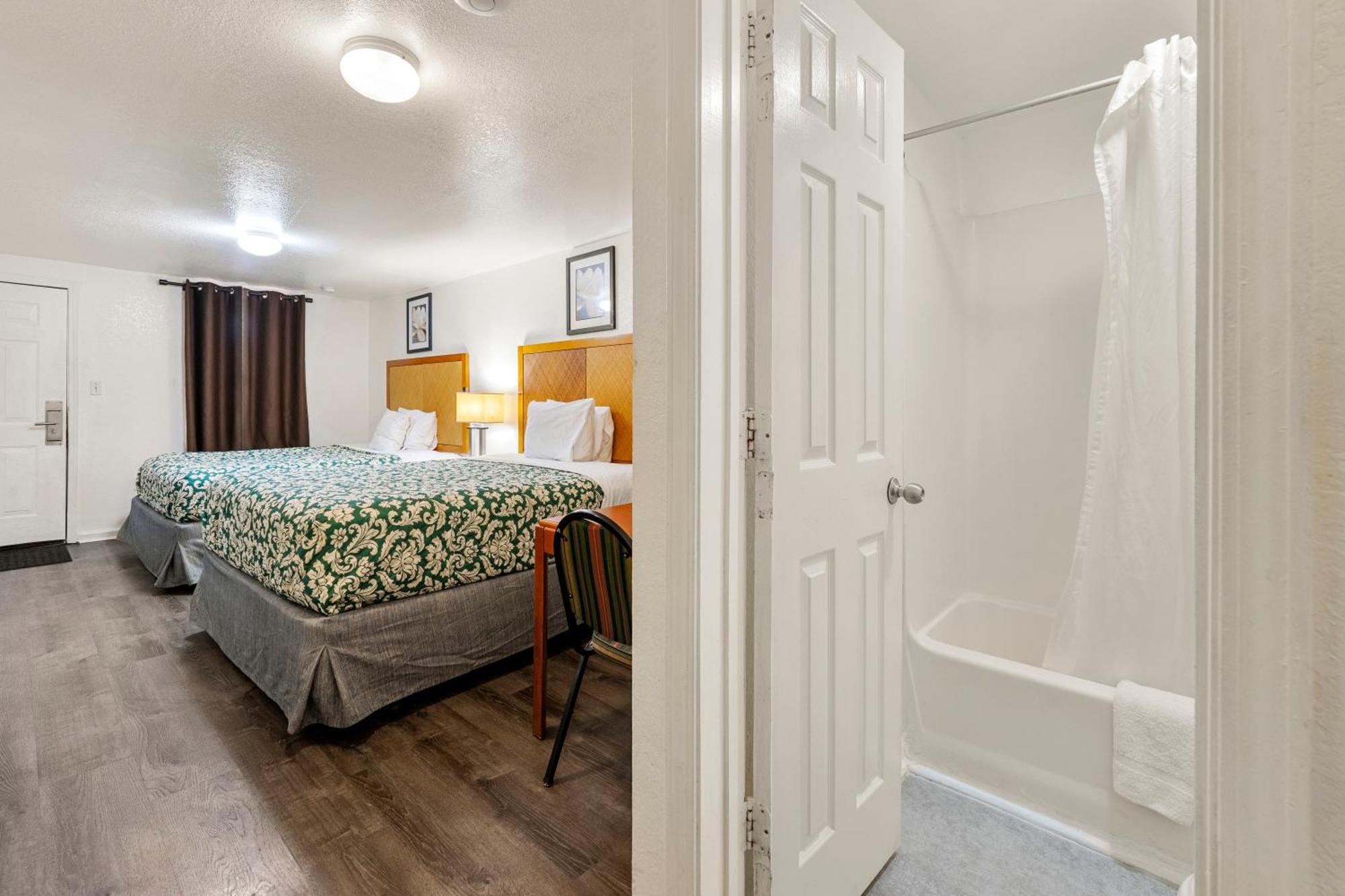 Extended Stay Studios 2*