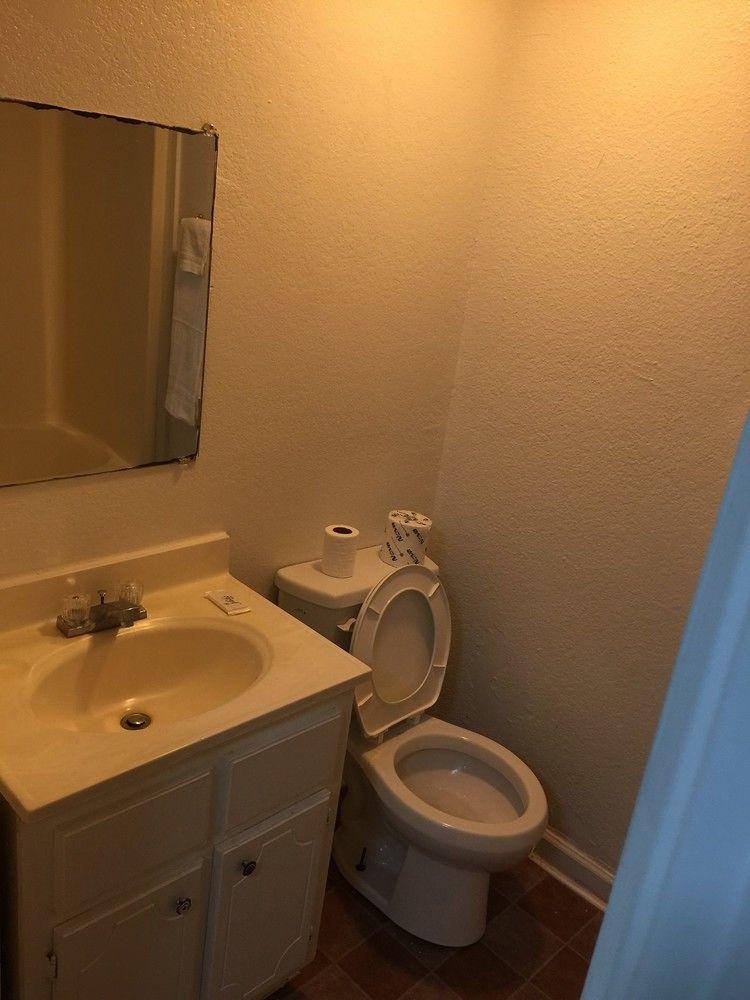 Extended Stay Studios 2*
